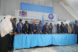 Somalie: élection des présidents du parlement, nouveau pas vers le scrutin présidentiel