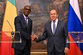 Moscou dénonce la politique « coloniale » de Paris au Mali