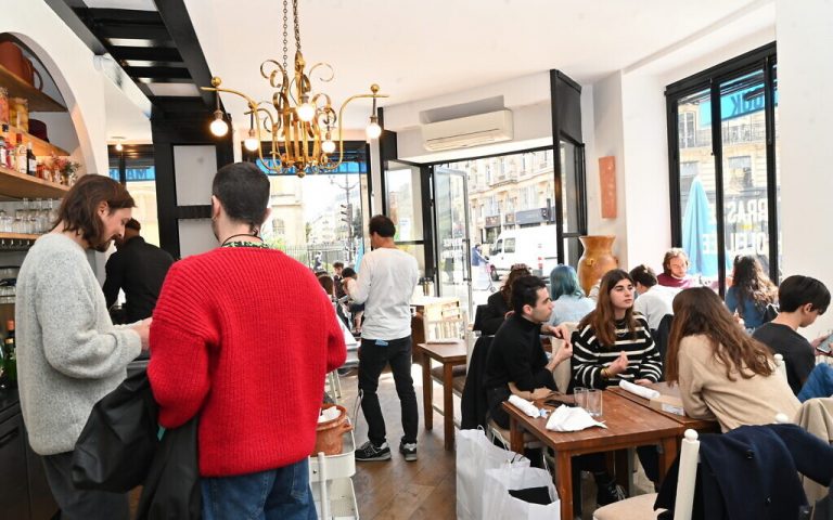 Deux amis séduisent Paris avec le couscous juif tunisien de leur enfance