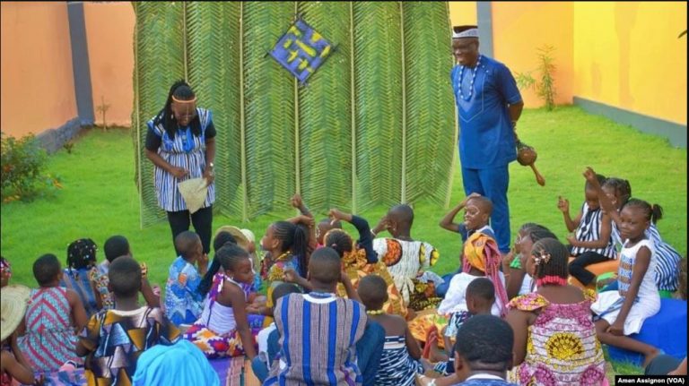Hidi culture redonne le goût de lire aux enfants togolais