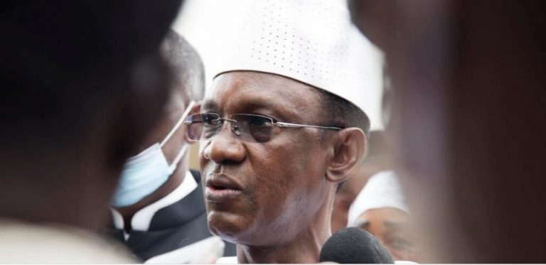 Mali: divisions au sein du M5-RFP, les opposants à Choguel Maïga changent de direction