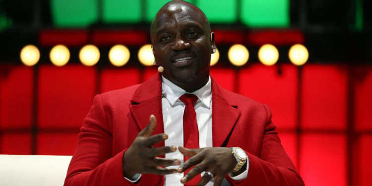 Michael Jackson : Akon Révèle Qu’Ils Prévoyaient D’Ouvrir Des Écoles De Musique En Afrique