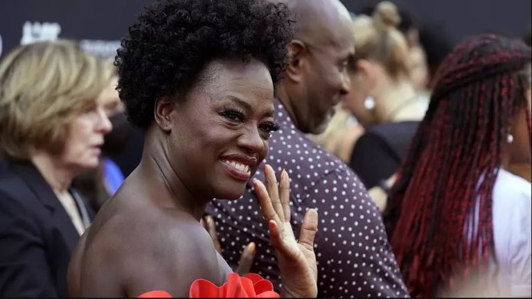 Viola Davis, guerrière du Dahomey dans « The Woman King »