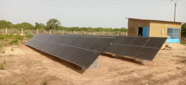 La Rentrée Du Solaire Hors Réseau En Afrique : Le Nigéria Mise Sur Les Mini-grids