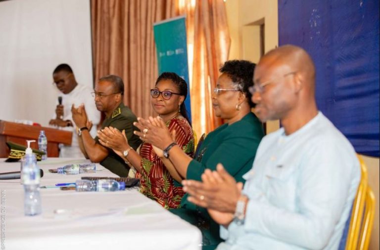 Bénin : 10 Centres Universitaires Reliés Par Internet Pour Communiquer Et Mutualiser Leurs Ressources Pédagogiques