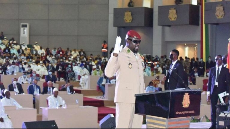 Guinée: La Classe Politique Réagit À La Main Tendue Du Colonel Doumbouya