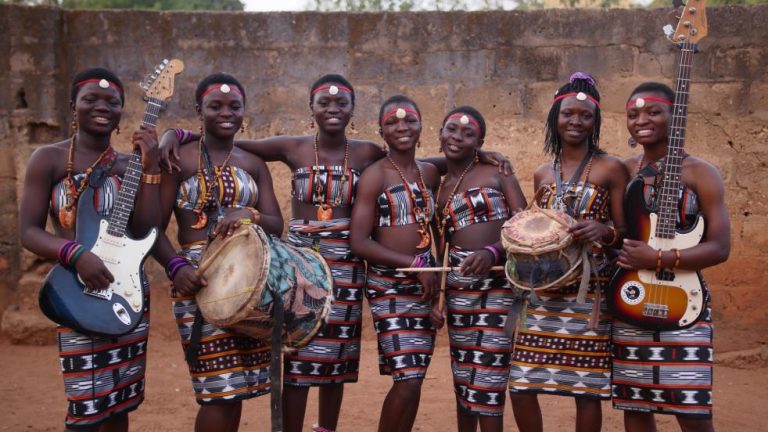 Le Star Feminine Band Du Bénin Fait Rimer Jeunesse Et Sagesse