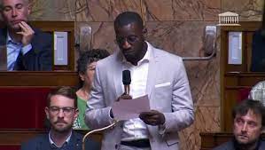 « Qu’Il Retourne En Afrique » : La « Dédiabolisation » Du RN Mise À Mal À L’Assemblée
