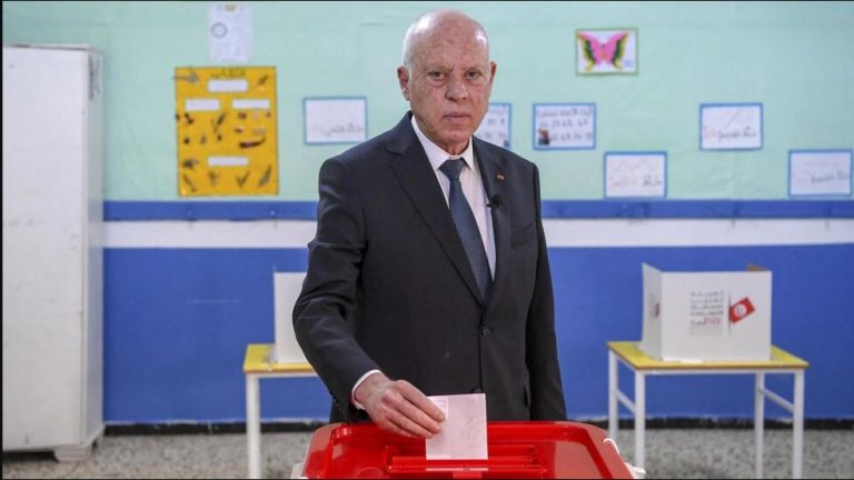Après L’Échec Des Législatives, La Tunisie Plongée Dans Une Impasse Politique