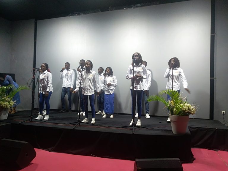 Musique Religieuse : Alliance Gospel Et Colonnes Du Temple Se Produisent À Mpita