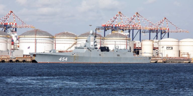 En Afrique Du Sud, L’Arrivée D’Une Frégate Russe Pour Des Entraînements Crée Des Remous