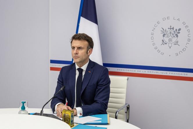 Emmanuel Macron Présentera Lundi Sa Stratégie Pour L’Afrique