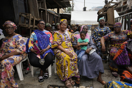 Le Nigeria Elit Ses Gouverneurs, Puissants « Parrains » D’un Pays En Crise
