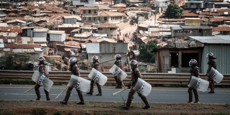 Au Kenya, L’Opposition Met En Pause Ses Manifestations