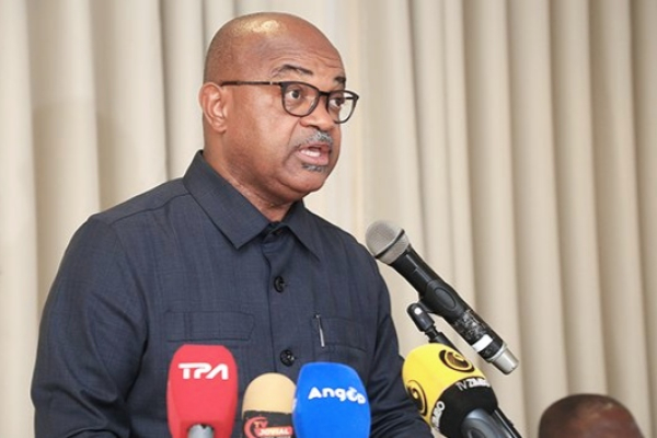 Les Républiques d’Angola Et De Zambie Interconnectées Par Fibre Optique