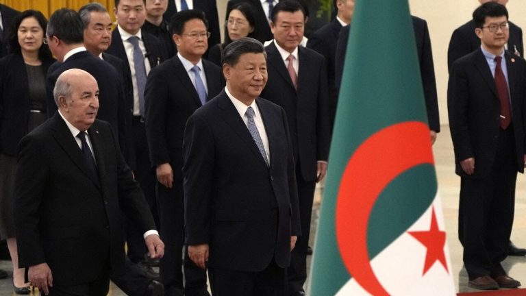 Tebboune Et Xi S’Expriment Sur La Politique De Sanctions Et Le Conflit En Ukraine