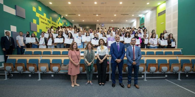 DigiGirlz: Mobilisation De Marocaines Dans La Science, La Technologie Et L’Ingénierie