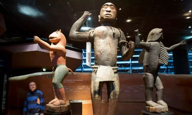 L’Afrique Revendique Son Art